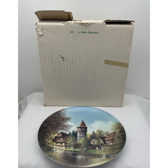 At The Water Tower Collector Plate COA and Box 1992 Helmut Glossl Artist Germany - Picture 12 of 14
